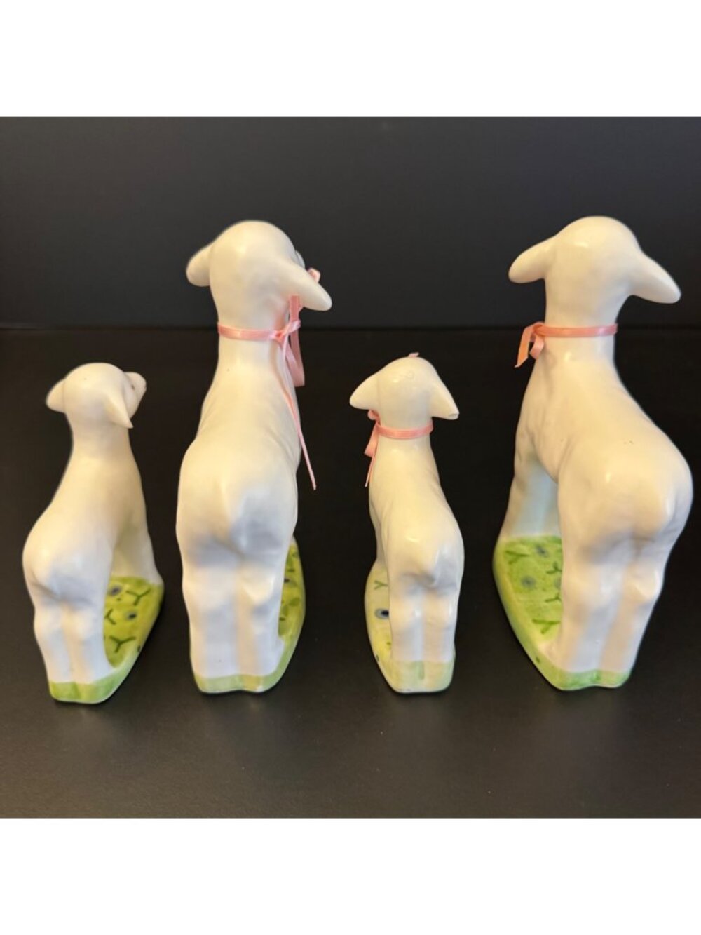 Vintage Dept 56 Sheep Lamb Family Figurines Set of 4 Farmhouse Made in Japan - Picture 5 of 14